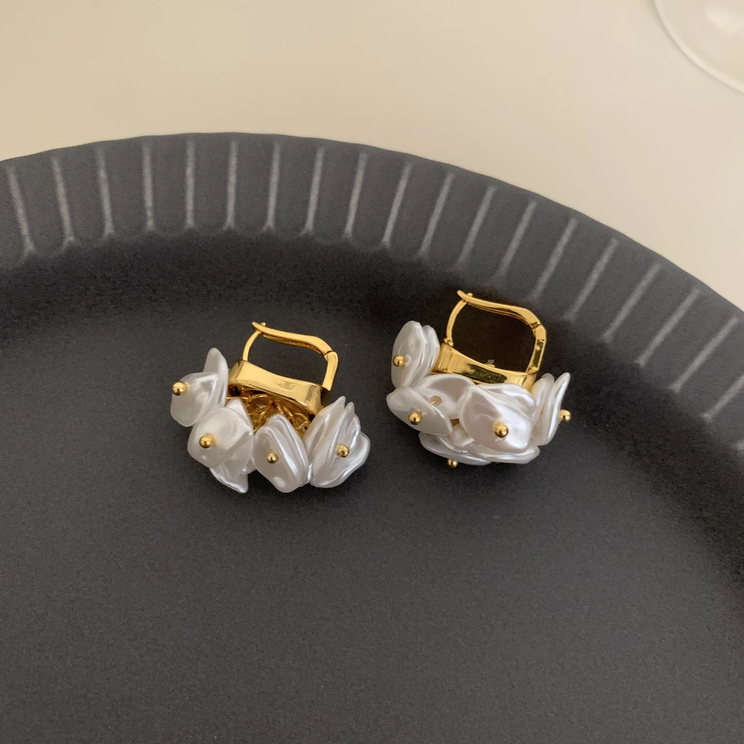 铜合金耳饰 拾来花法式复古气质轻奢甜美温柔小众设计手工款耳环