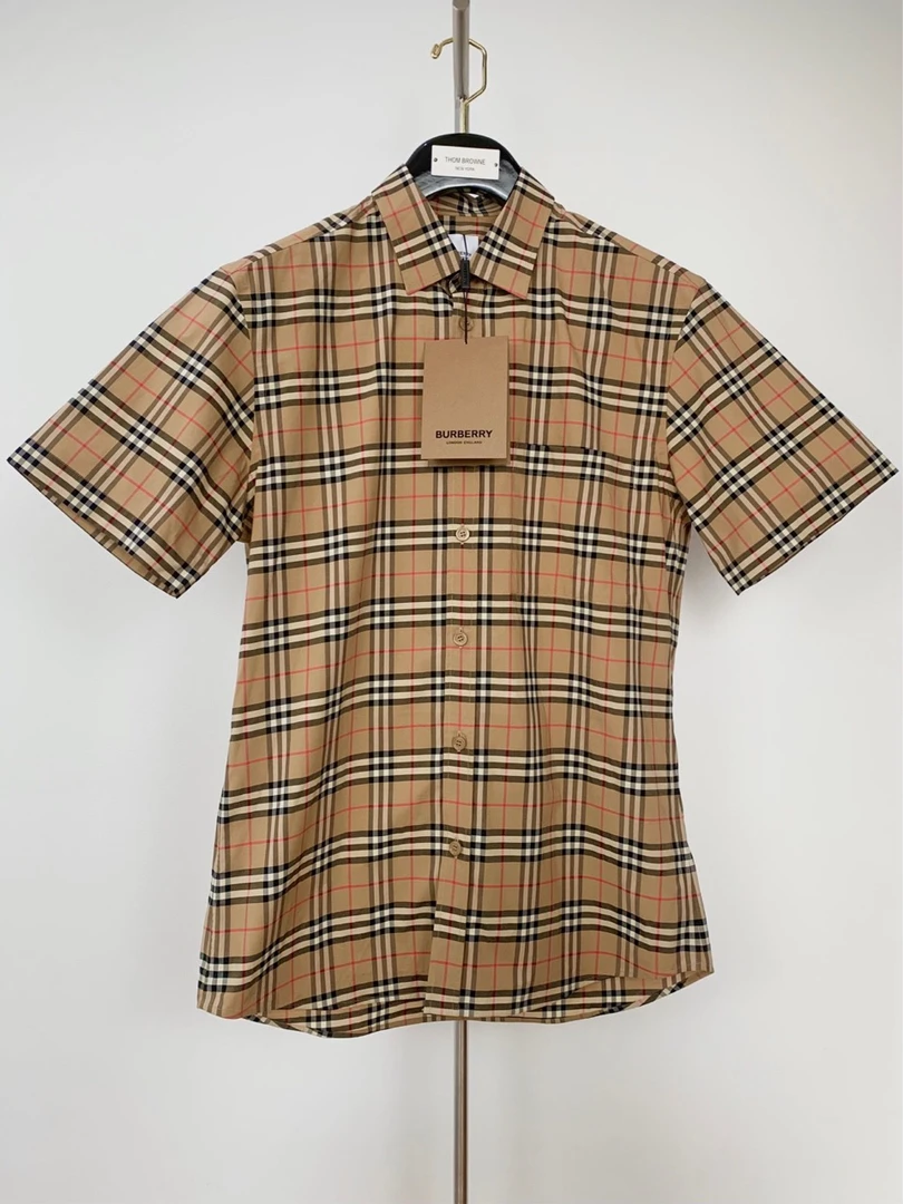 全新003263 Burberry 博柏利 经典格纹纯棉 短袖衬衫 L码