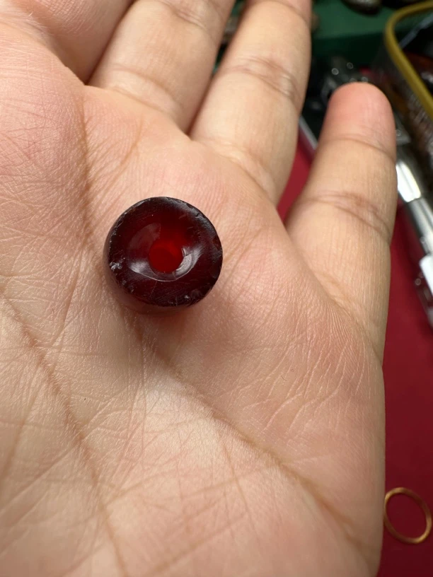 玛瑙珠子-纯正酒红色-飞碟珠、剁珠少量