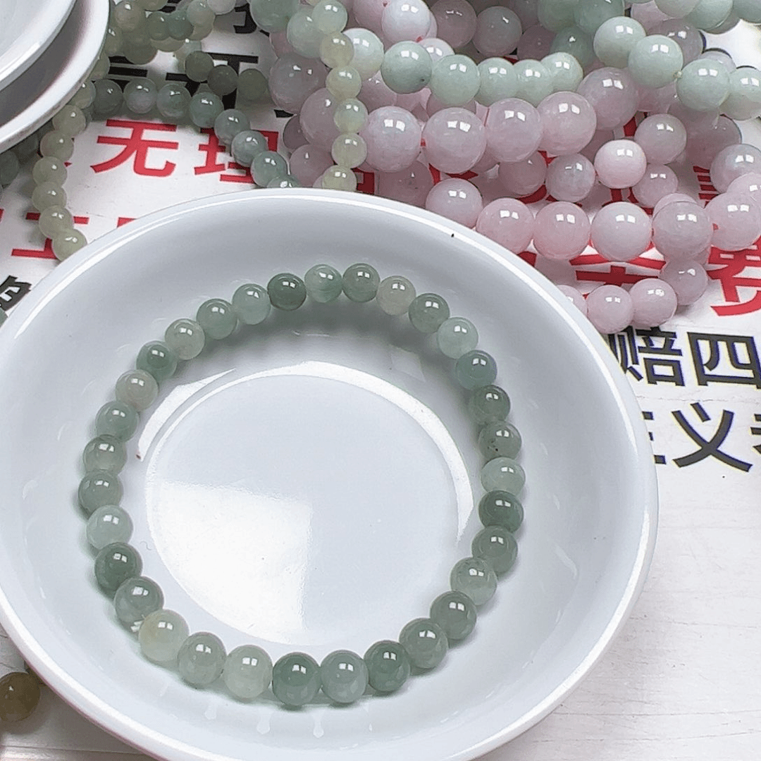 【闪购商品】翡翠手串未镶嵌妍*卡6