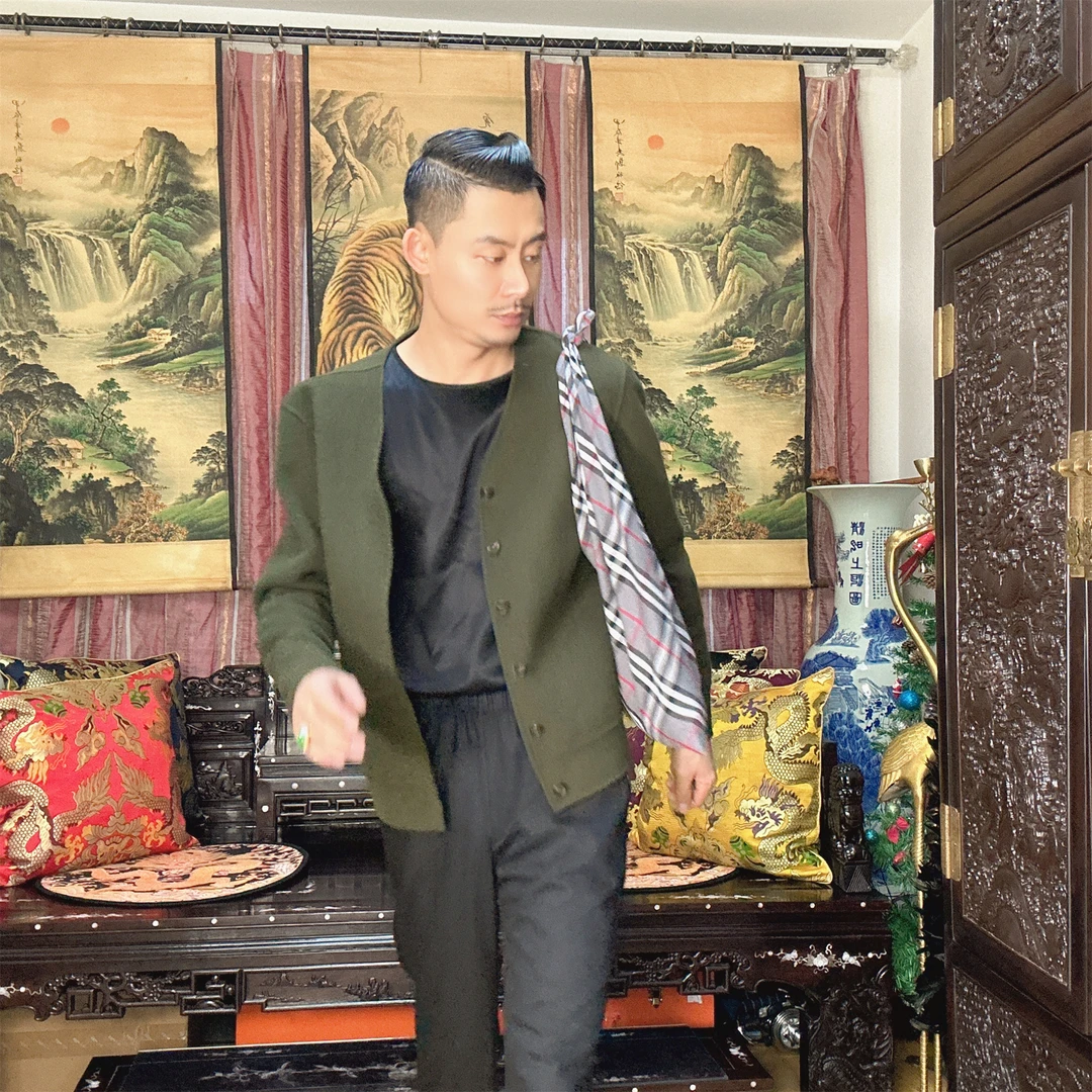 《深夜裁缝店》荣誉出品  时尚便携多功能三角兜