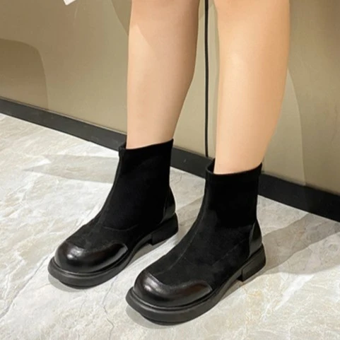 【断码现货】加宽大码女鞋黑色短靴厚底马丁靴绒面弹力袜秋冬短靴女