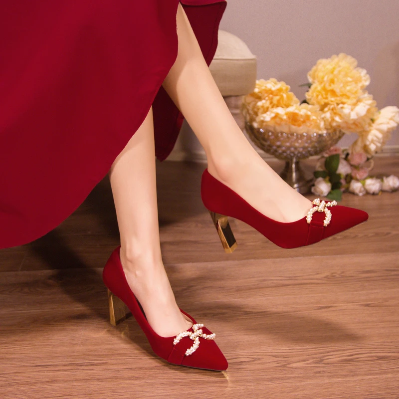 2025年新款主婚鞋女新娘中式红色秀禾敬酒服两穿订婚鞋高跟不累脚