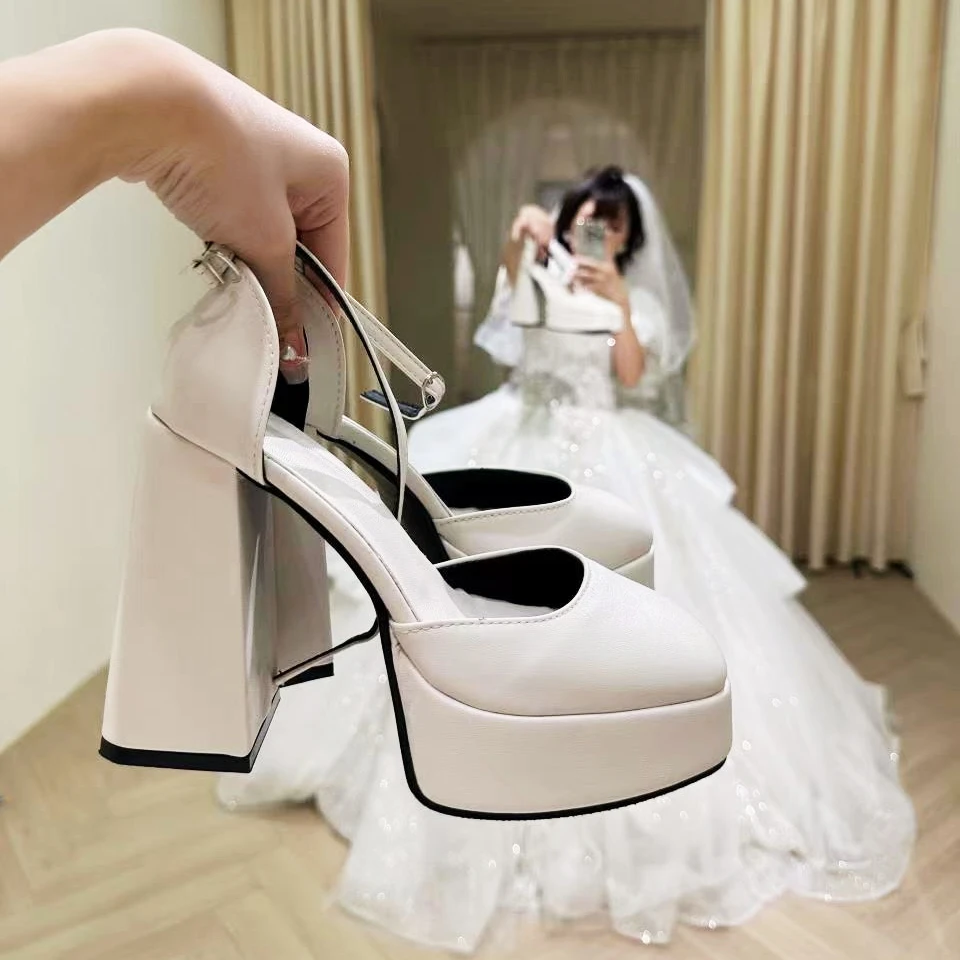 婚鞋推荐12cm主婚纱神器小个子粗跟防水台芭比鞋玛丽珍超高跟鞋女