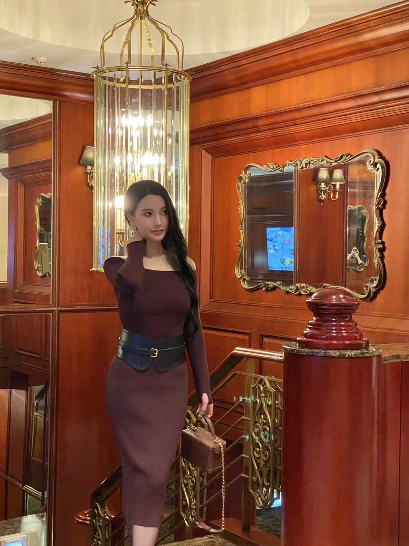 孙智惠「 红酒密语 」秋冬针织一字肩修身显瘦中长款连衣裙