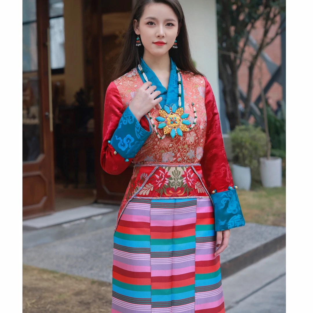 【雍嘉娜】藏装女西藏服藏装喜庆氛围感