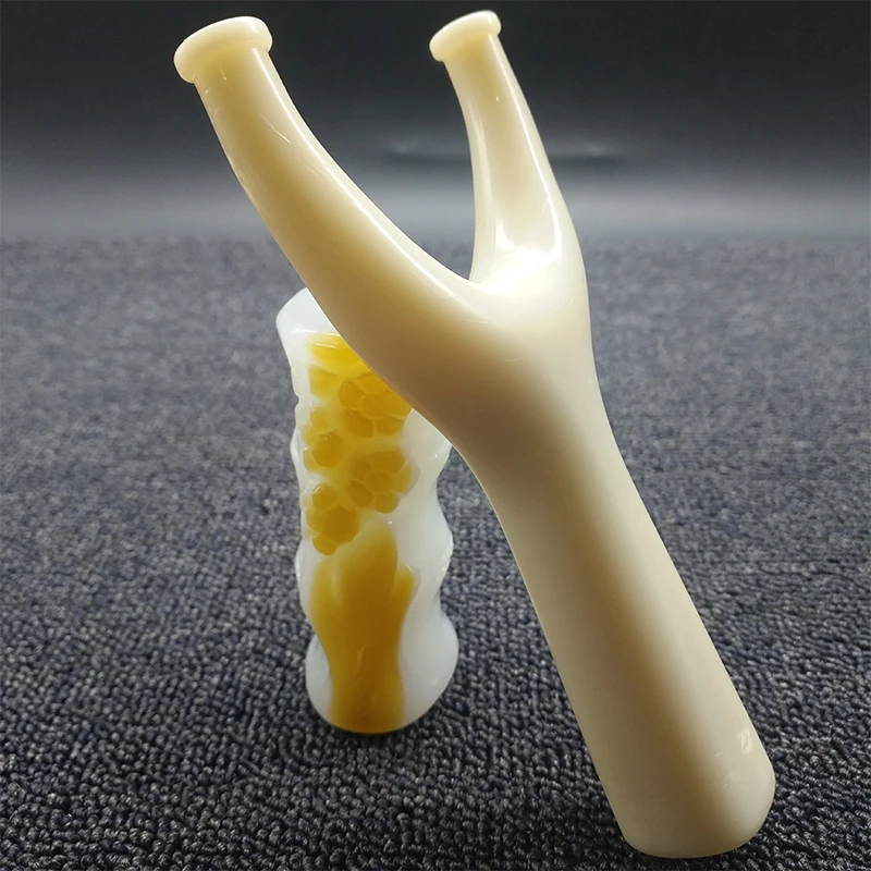 ABS树脂飞虎弹弓塑料扁皮直柄邓飞虎户外竞技反曲弹弓新手练手弓