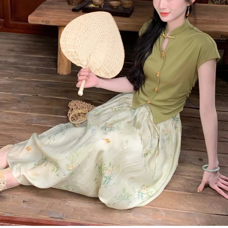 烟雨月春显瘦绿百搭小众设计国风新中式开衫上衣+绿色百褶半身裙
