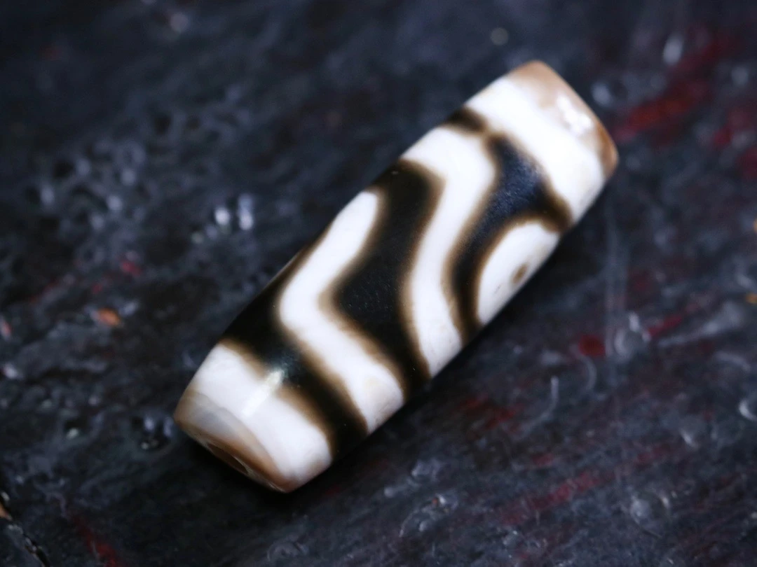 台珠如意两眼 尺寸32.8*11.5*10.2mm