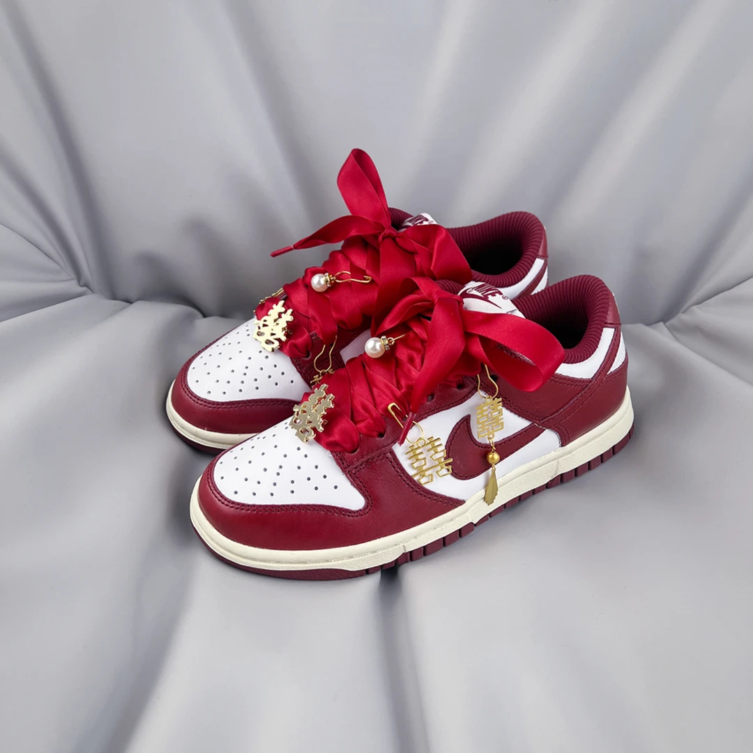 Nike耐克Dunk定制款酒红婚鞋搭配秀禾男鞋女鞋情侣运动休闲球鞋