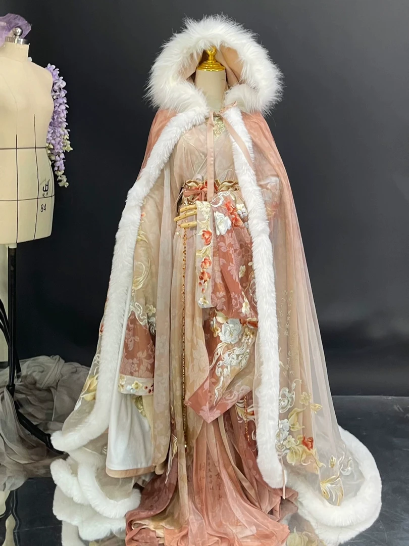 【长生殿】斗篷新款重工刺绣冬款加绒汉服爆款带帽带毛加厚保暖