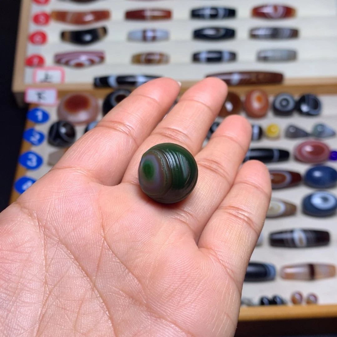 【闪购商品】玛瑙/玉髓珠宝奇石未镶嵌卍****卍
