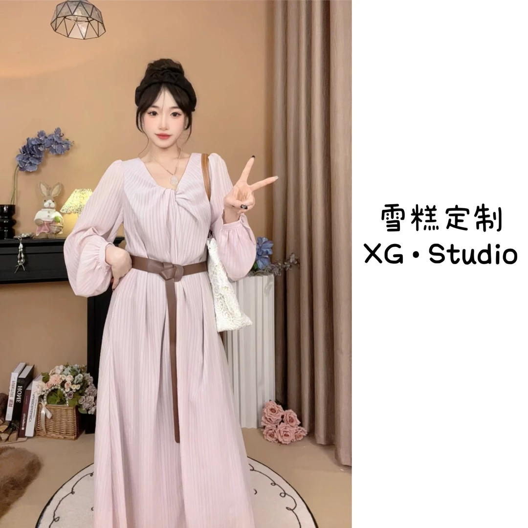 粉色长袖连衣裙子女早秋2024新款新疆云南旅游穿搭初秋长裙高级感