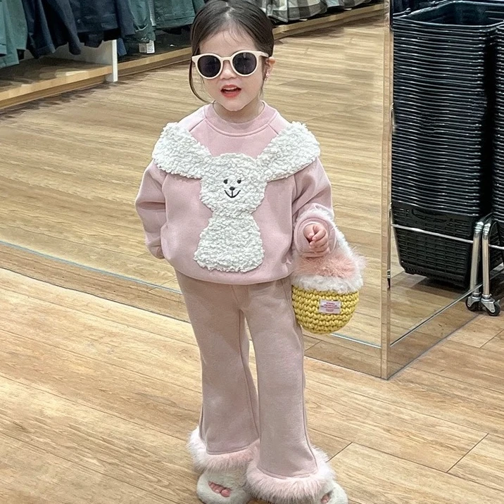 韩版童装女童套装洋气时髦2024秋冬儿童可爱加绒卫衣喇叭裤女宝宝