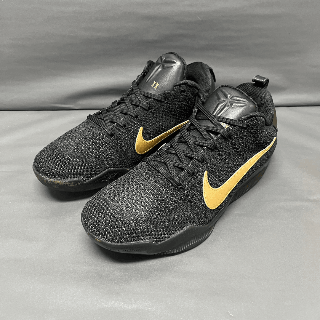 科比kobe11曼巴黑金/ 42码/9新/全新市场价10499/无原盒/ A1914