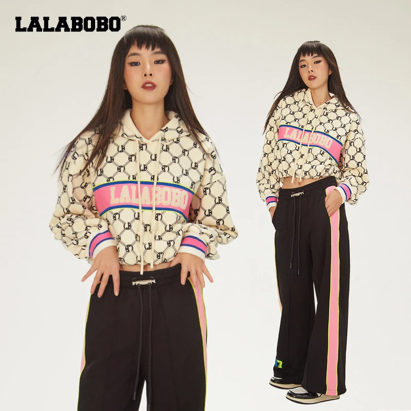 LALABOBO2022秋季新款老花短款连帽复古字母卫衣女|LBBC-WSTS24
