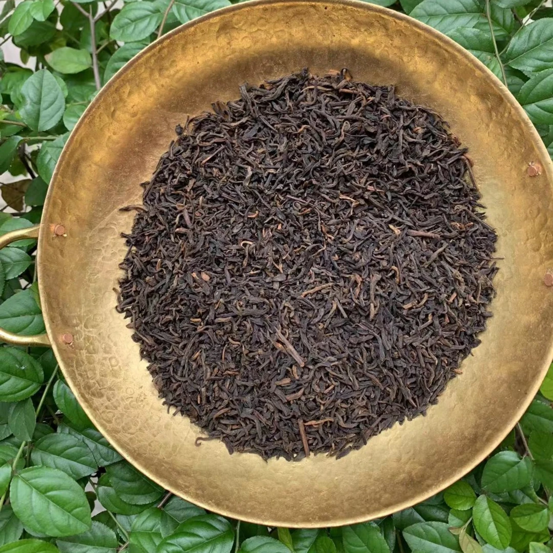 高山陈韵红豆香型六堡茶2018年陈化