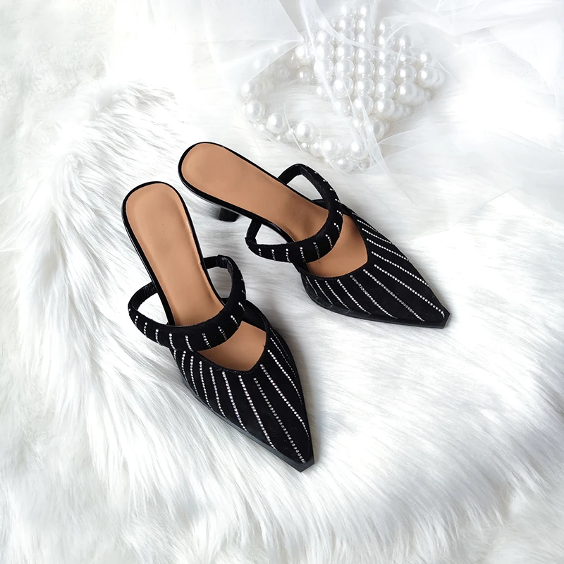 正常尺码 女鞋 时装凉鞋 BM133 黑色