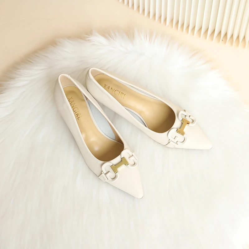 正常尺码 女鞋 时尚单鞋 BM401 米白色