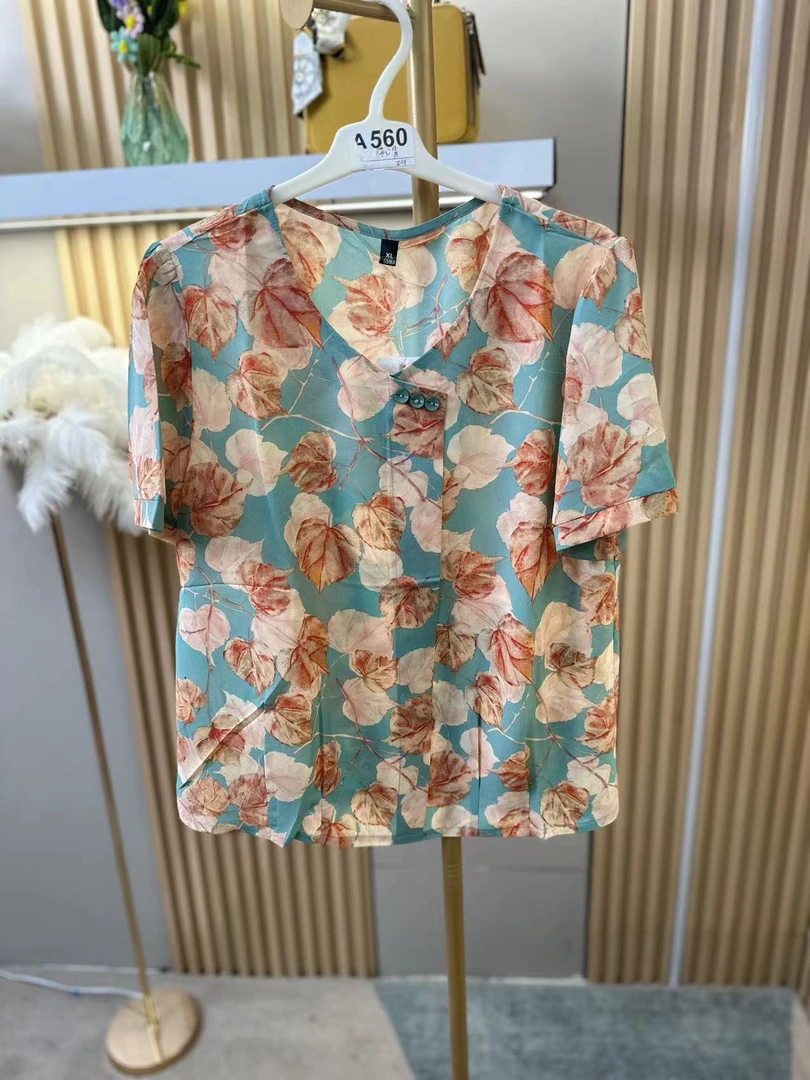 B321碎花气质时尚休闲百搭女士夏季印花上衣C8