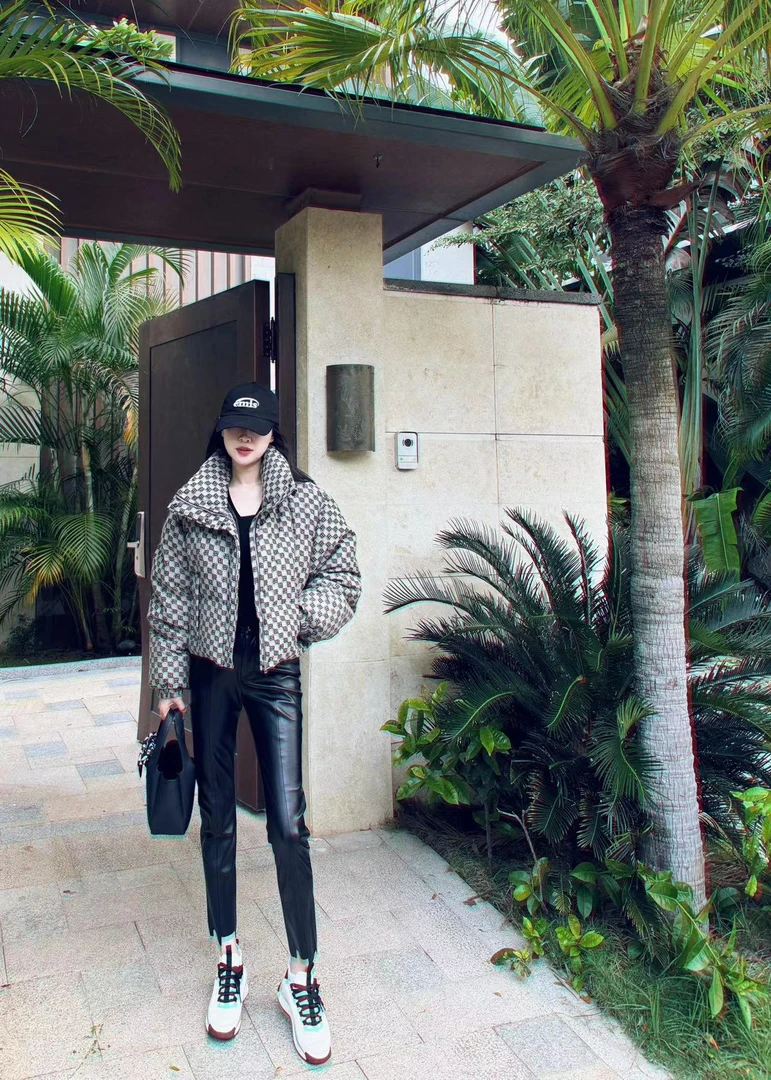 微笑家  格格羽绒服外套短款冬季保暖时尚千鸟格格子