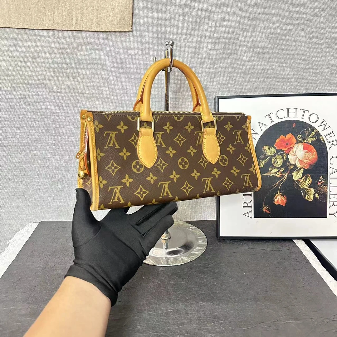95新 LouisVuitton/路易威登 LV老花三角金球包/手提包