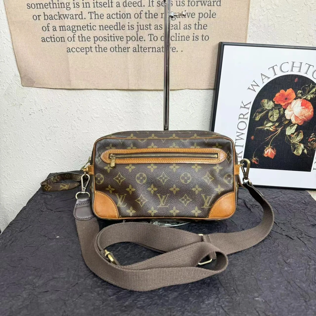 95新 LouisVuitton/路易威登 lv开口笑相机包/斜跨包/单肩包