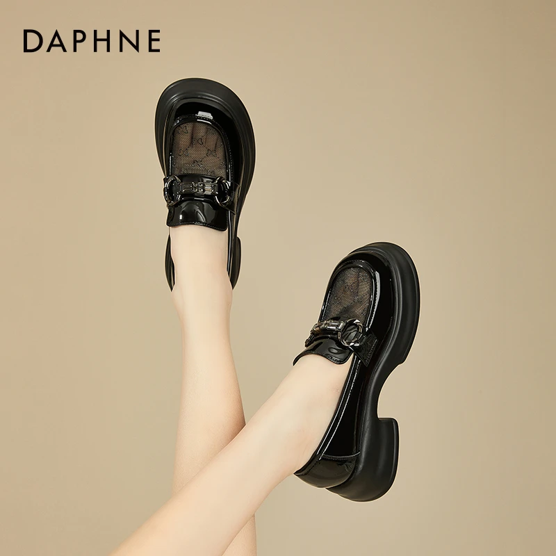 达芙妮黑色乐福鞋女鞋秋季透气工作鞋软底镂空上班薄款网面单鞋女