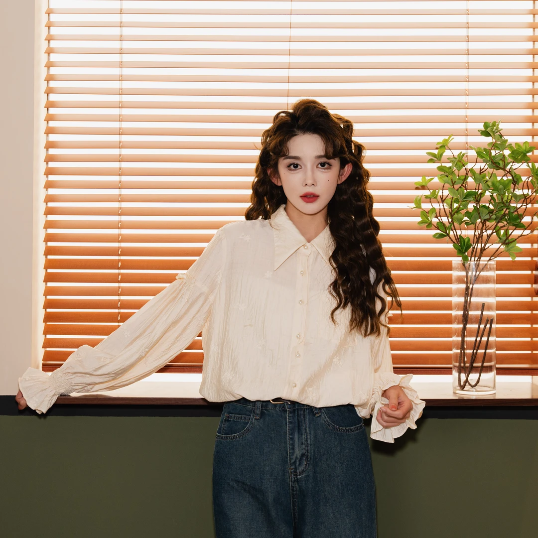 荔枝Lizhi/【粉樱仙茉】港风复古纯色重工面料长袖上衣衬衫ZP092393