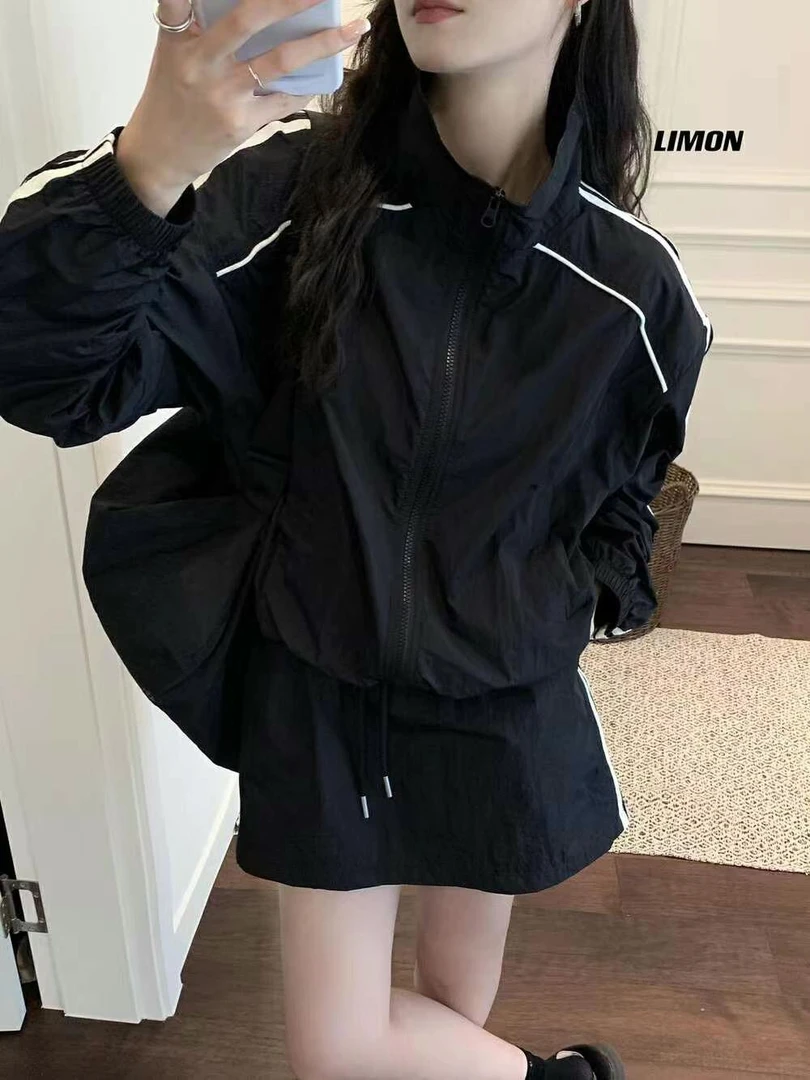 那简家1808 「自留强推」个性时尚杠条设计休闲冲锋衣➕半裙套装