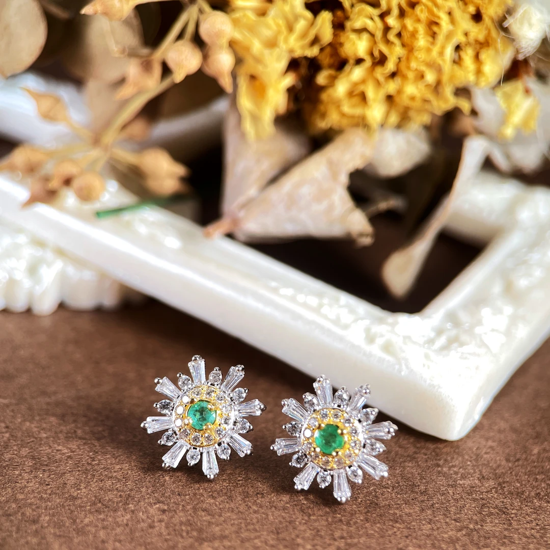 天然祖母绿太阳时尚耳钉S925银镶嵌C07