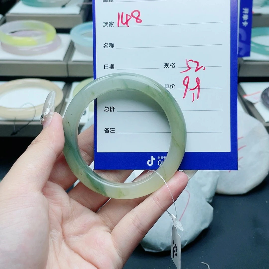 石英质玉手镯合金148