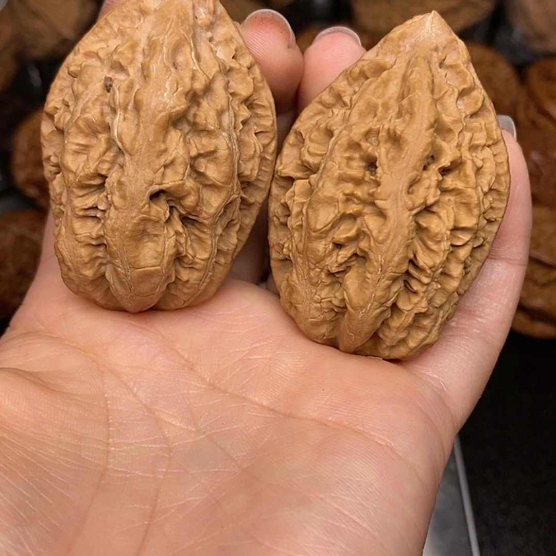 【闪购商品】桃核把件70