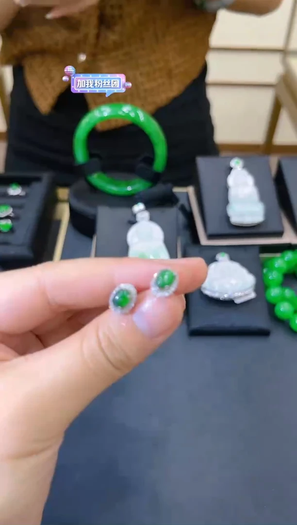 【闪购商品】翡翠耳饰银S925镶嵌多样性发货只发一件