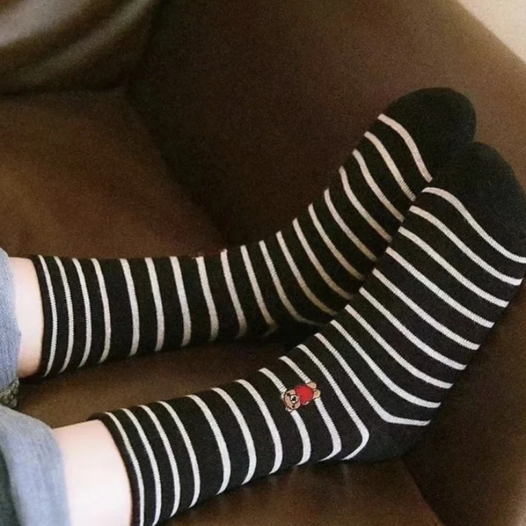 小熊条纹春秋款女士时尚中筒袜子柔软百搭运动棉袜长筒堆堆袜女款