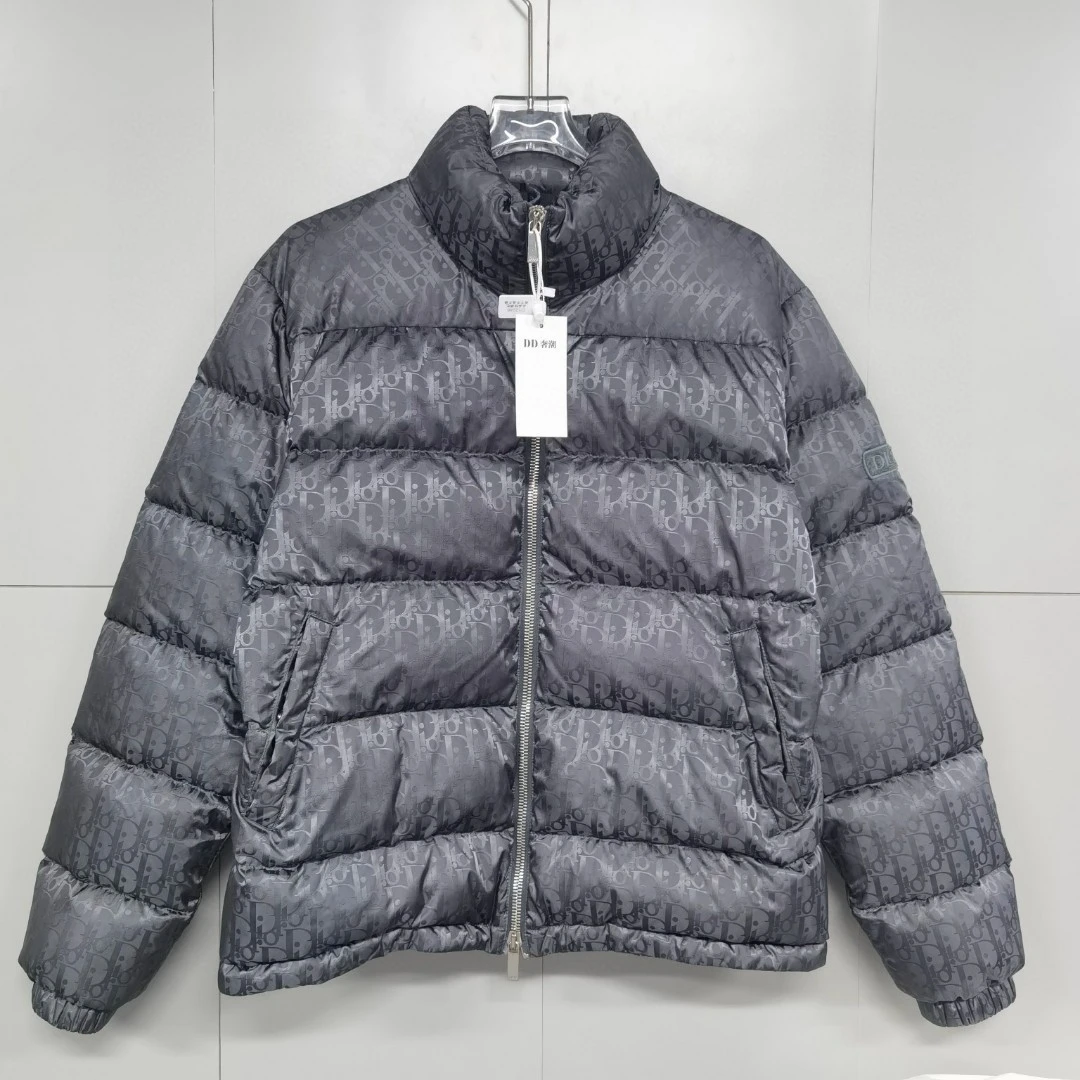 全新未使用 DIOR/迪奥 灰色满印羽绒服 46码D13771