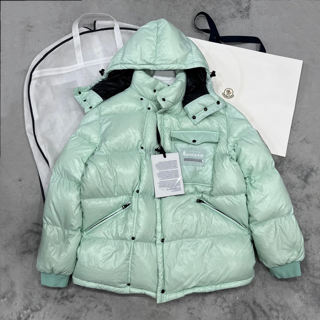 全新未使用  Moncler 蒙口 藤原浩联名连帽羽绒服 3码