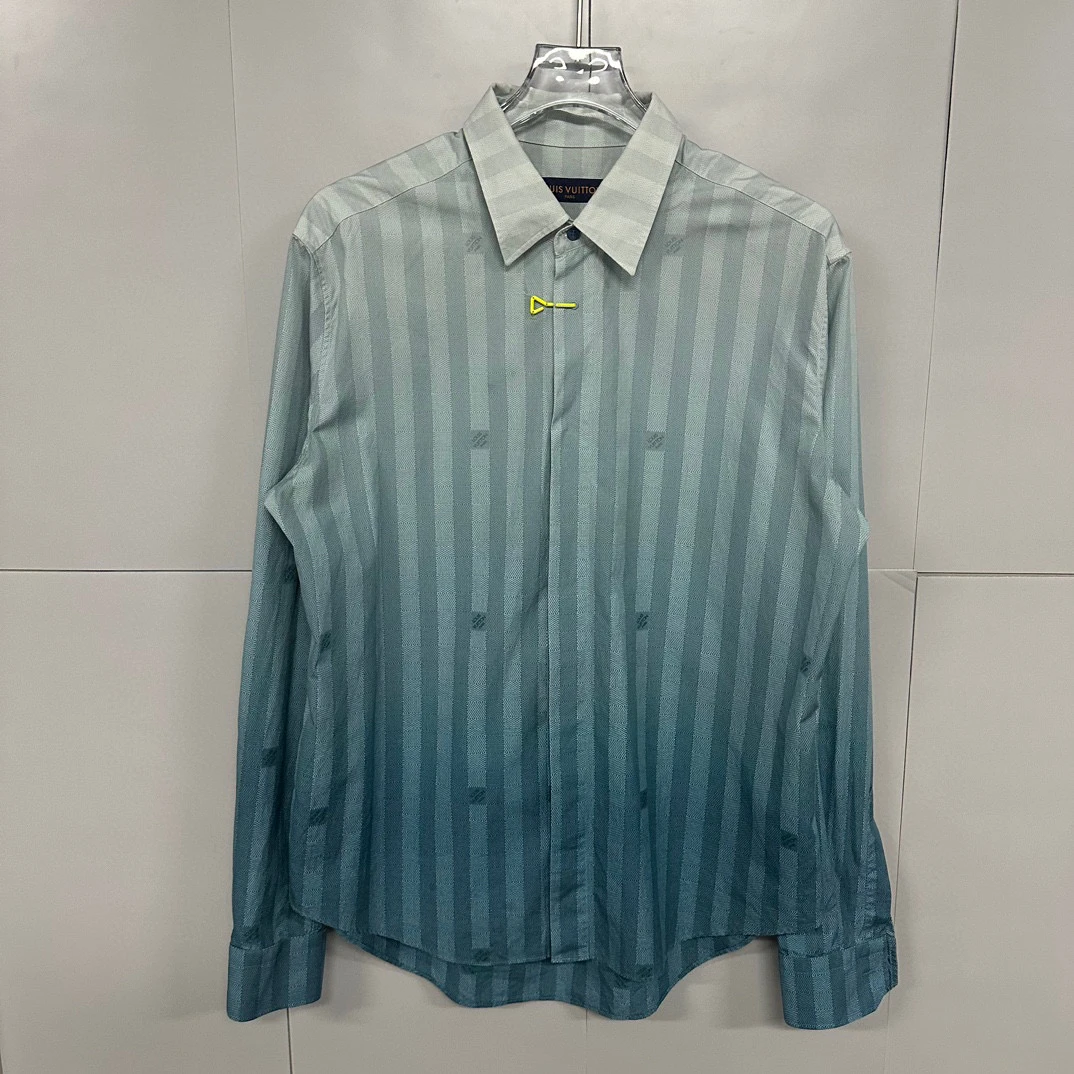 未使用 LouisVuitton/路易威登 别针衬衫 4L码 D14481