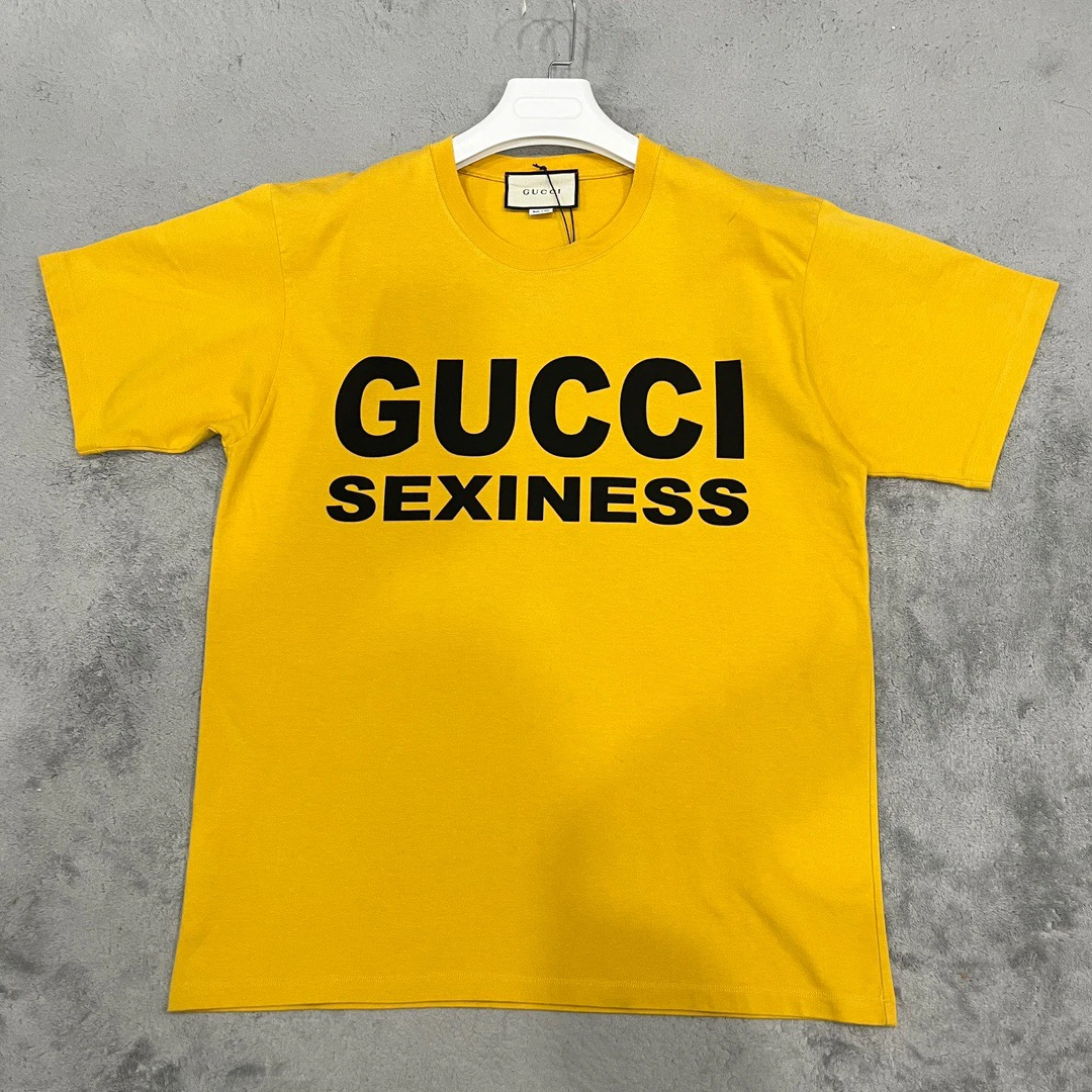 全新未使用  Gucci 古驰 字母印花短袖 S码