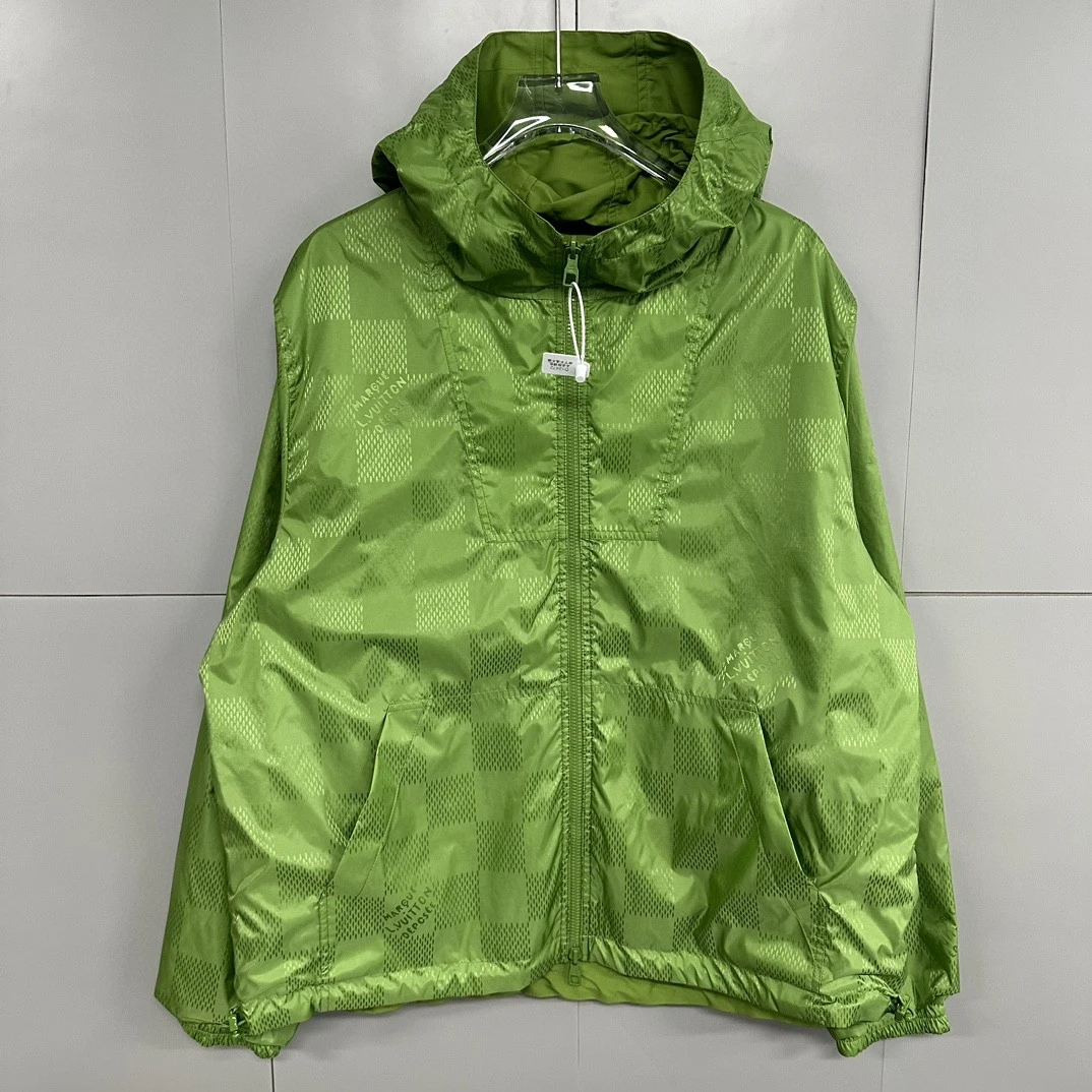 全新未使用  Louis Vuitton LV SS24双面穿连帽外套 54码 D12472