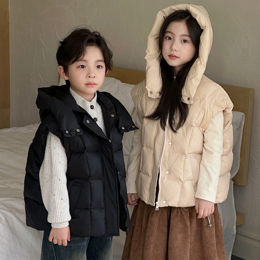 双12男童女童马甲秋冬新品儿童纯色连帽外套中大小童洋气加厚外穿