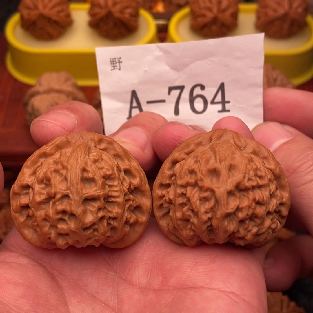 桃核把件桃心大宫灯41