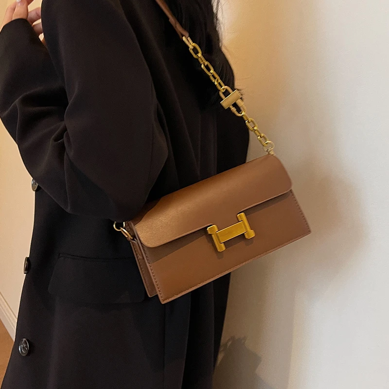 质感小众复古包包女2023新款秋冬时尚斜挎百搭小方包高级感腋下包