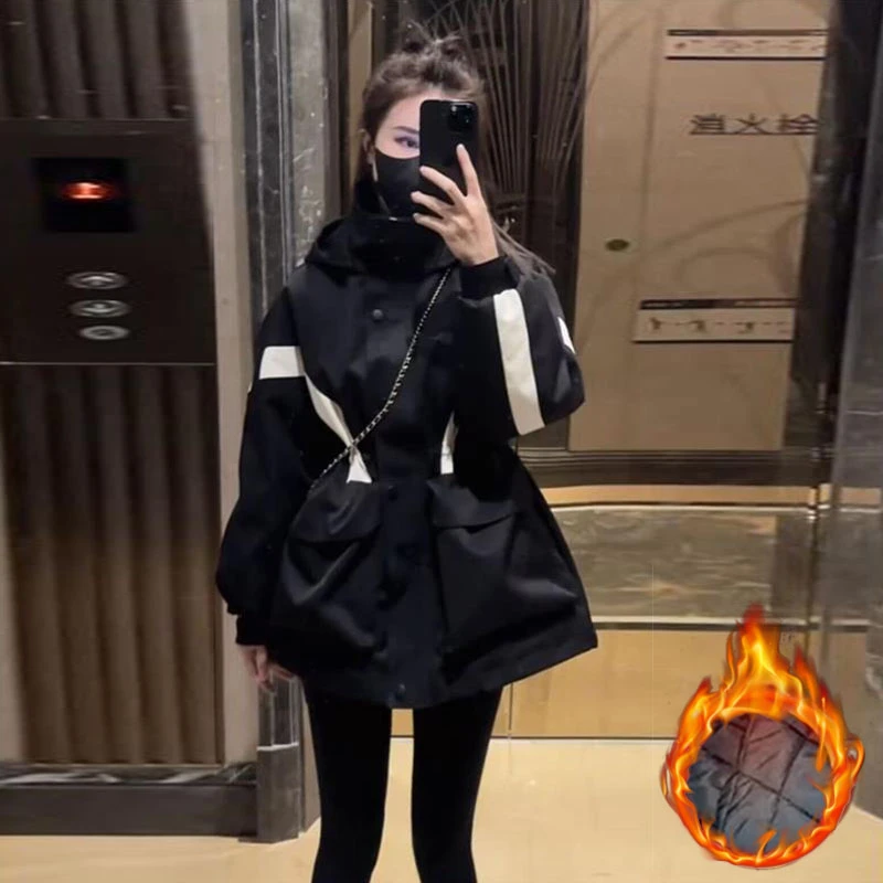 2024秋冬季新款女士高级感棉服收腰韩版宽松加厚小个子冲锋衣外套