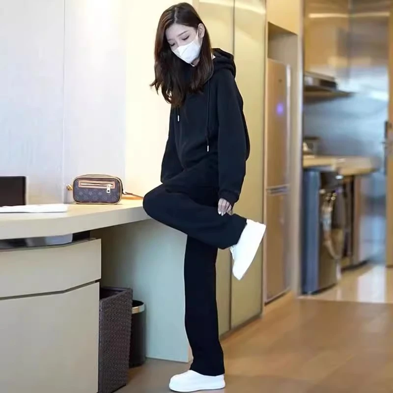 梨型身材穿搭套装女装2025新款流行宽松显瘦减龄休闲两件套秋装