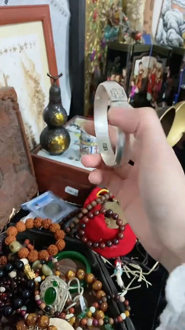 【闪购商品】纸11111111111