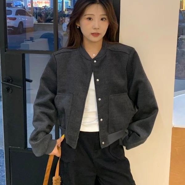 大码胖mm美式复古短款外套女秋季2024新款宽松休闲慵懒风外穿上衣