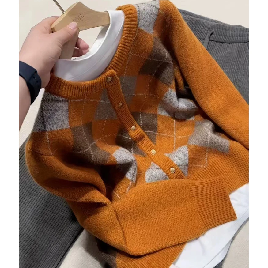 JD-29415   圆领菱形提花针织开衫女023秋季新款宽松毛衣外套