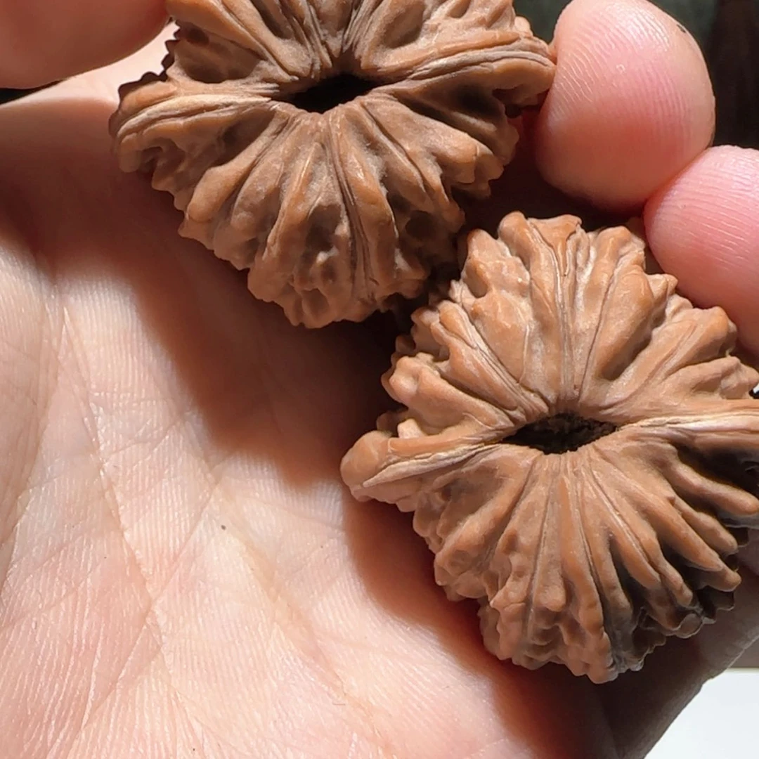 【闪购商品】文玩核桃吊坠?**雨