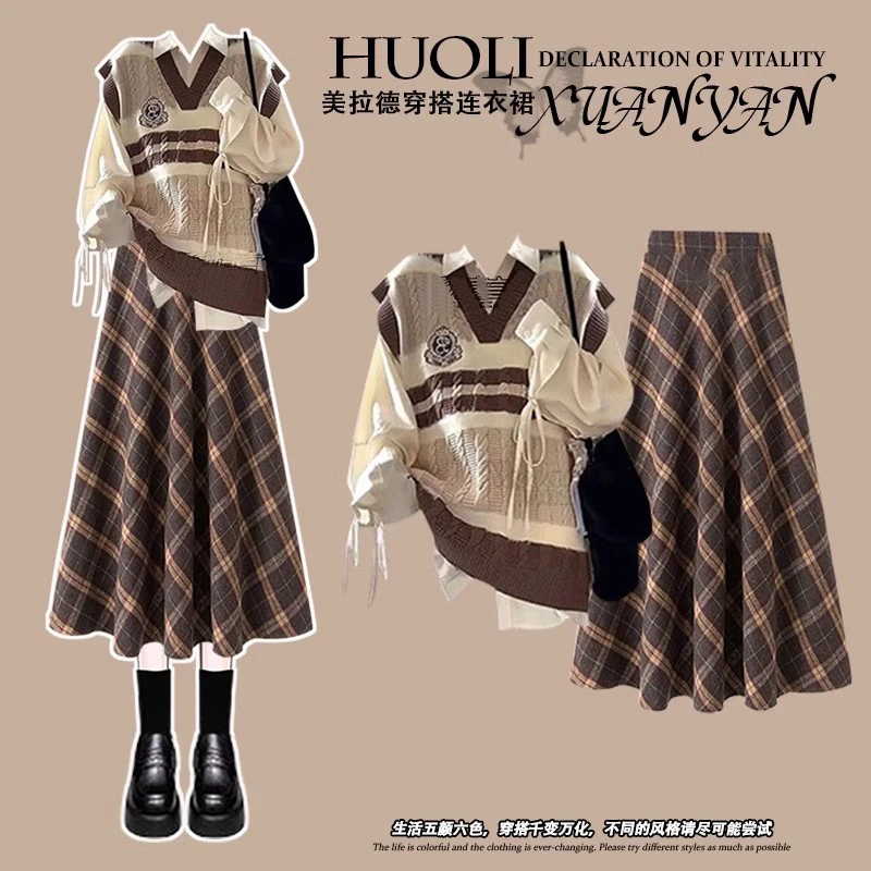 深秋初冬美拉德穿搭学院风长袖连衣裙女2024新款小个子jk制服套装